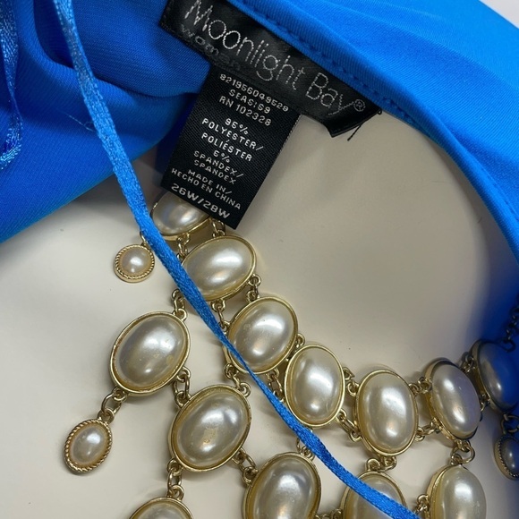 😍Moonlight plus size top - Picture 2 of 3